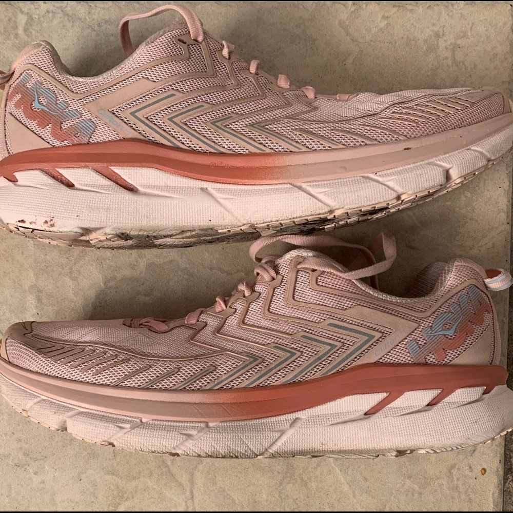 Hoka One One Outdoor Voices Size 9.5